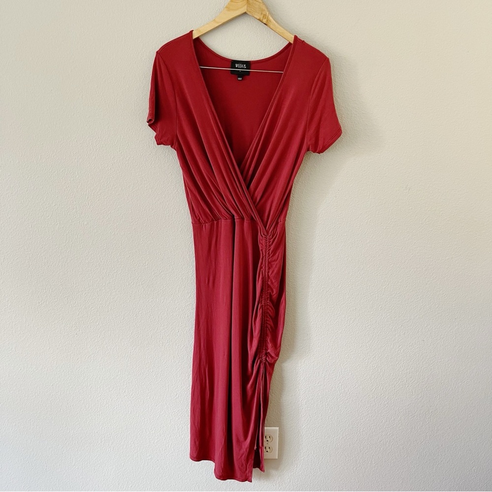 WEEK& Red Brick V-Neck Midi Pho Wrap Dress Size L